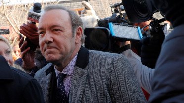Ο Kevin Spacey επιστρέφει στο σινεμά με το δράμα του Β’ Παγκοσμίου Πολέμου, Melodies in the Forest