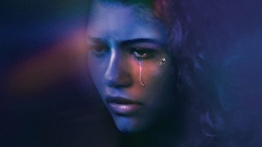 Η Cassie μεταμορφώνεται σε influencer για να σώσει τον Nate στη συνέχεια του Euphoria (trailer)