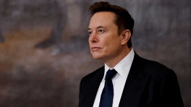 Ο Elon Musk θέλει να φτιάξει «καταπέλτη» στη Σελήνη!