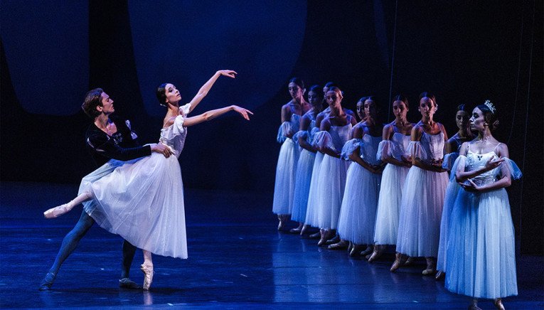 Δωρεάν το GNO TV και όλες οι παραστάσεις της Εθνικής Λυρικής Σκηνής για ένα μήνα