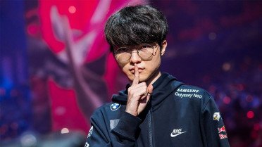 Τιμήθηκε για την προσφορά του στα eSports o Faker