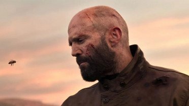 Ο Jason Statham κηρύσσει τον πόλεμο στην ίδια του την οργάνωση στο εκρηκτικό The Beekeeper 2 (trailer)