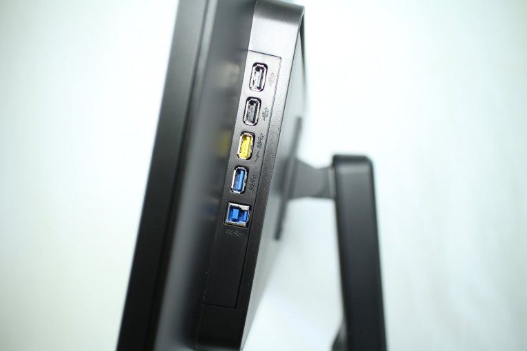 AOC U2868PQU Image 4