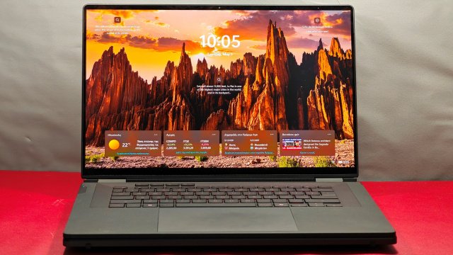 ASUS Rog Zephyrus Duo GX651AX Review