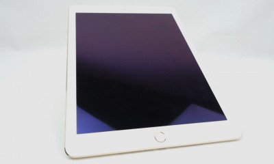 Apple iPad Air 2 Image 2