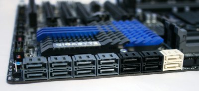 Gigabyte GA-X79S-UP5 WiFi Image 03