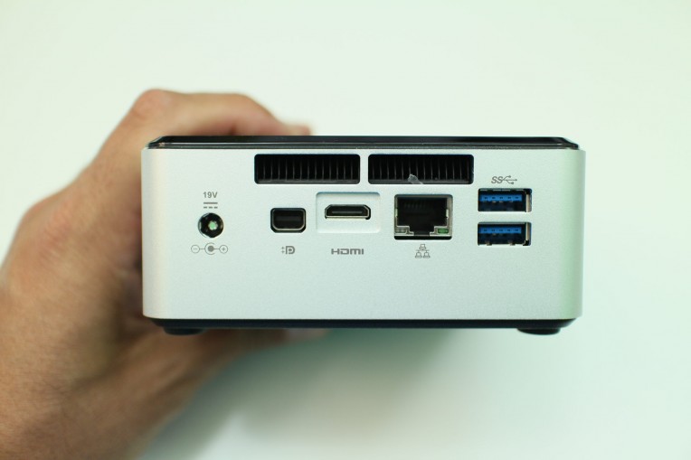 Intel NUC D34010WYKH Image 2