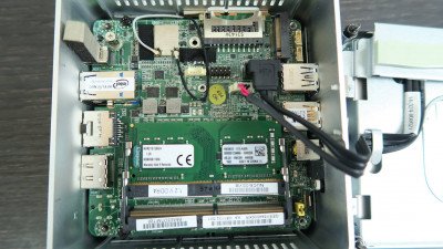 Intel NUC NUC6i3SYH Image 5