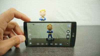 LG G4 Image 1
