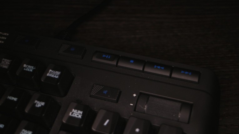 Logitech G910 Orion Spark Image 4