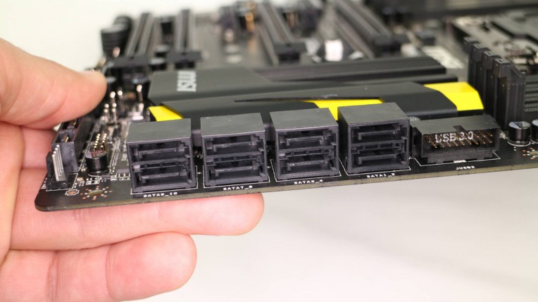 MSI X99S MPOWER Image 16