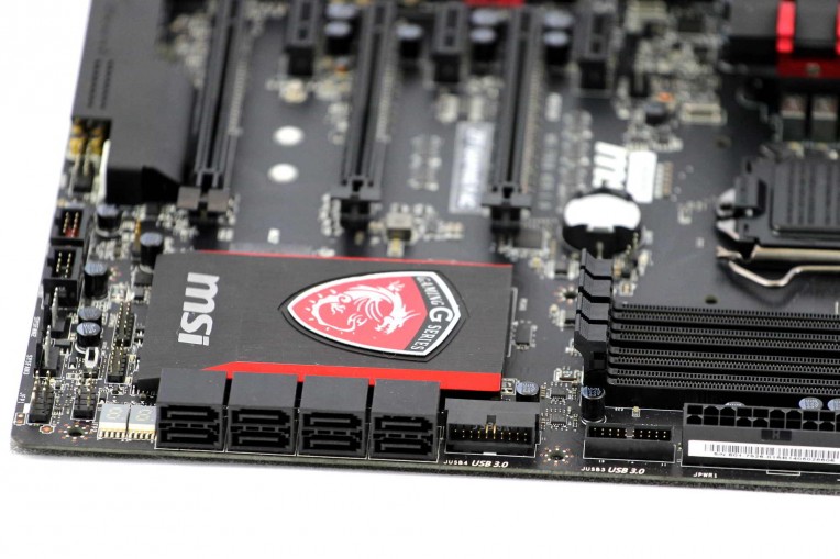 MSi Z97 Gaming 9 AC Image 8
