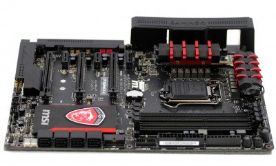 MSi Z97 Gaming 9 AC Image 12