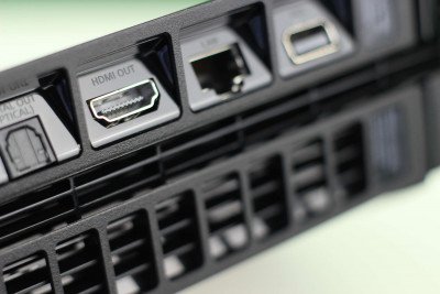 PS4 Hardware Image 07