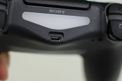 PS4 Hardware Image 17