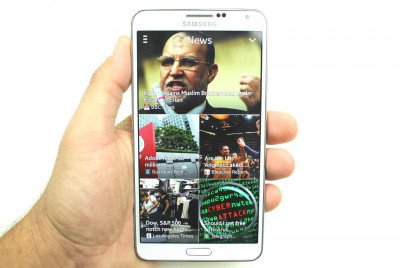 Samsung Galaxy Note III Image 02