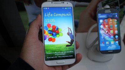 Το Samsung Galaxy S4 στην Ελλάδα με Hands On Photos Image 13