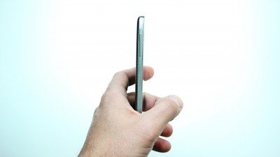 Samsung Galaxy S4 Image 02