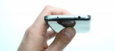 Samsung Galaxy S4 Image 03