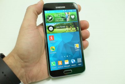 Samsung Galaxy S5 Image 1