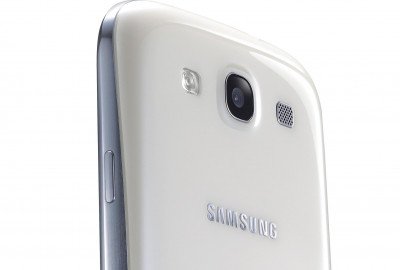 Samsung Galaxy S III Image 08