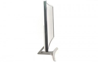 Samsung S27D590CS Curved Monitor Image 2