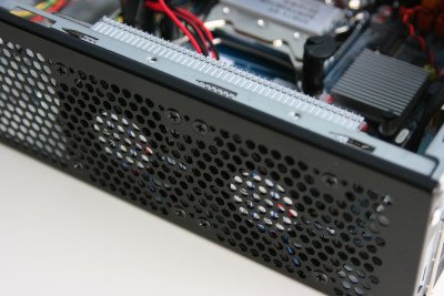 Shuttle XH61V Barebone Image 06
