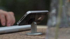 oona, iphone, android,  smartphone, stand, kickstarter, βάση, στήριξη