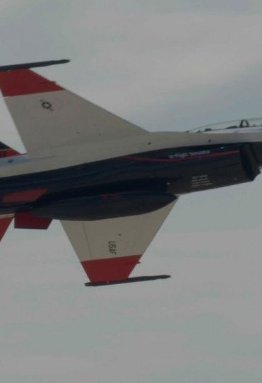 ΑΙ πιλότος πολεμικού αεροπλάνου σε επιτυχημένη δοκιμαστική αερομαχία στις ΗΠΑ (video)