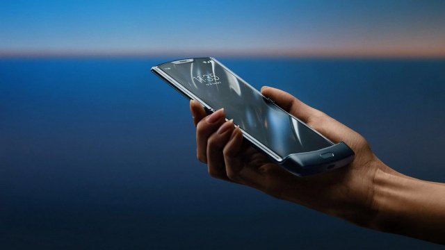Διαρροή video του Motorola Razr 3 αποκαλύπτει έναν πολύ διαφορετικό σχεδιασμό για το νέο foldable smartphone