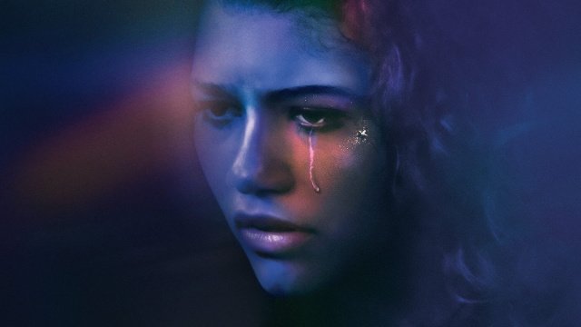 Η Cassie μεταμορφώνεται σε influencer για να σώσει τον Nate στη συνέχεια του Euphoria (trailer)
