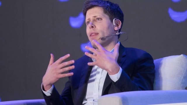 Sam Altman: “Η AI κοντά στο να λειτουργεί ως τζίνι που θα εκπληρώνει κάθε ευχή”