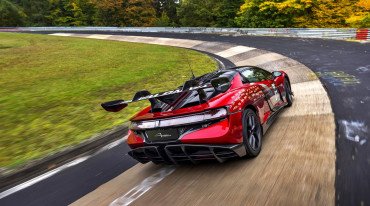 Το BYD Yangwang U9 Extreme διέλυσε το ρεκόρ του Nurburgring και έρχεται στο Gran Turismo 7 (video)