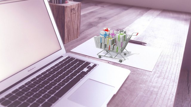 Αναστάτωση από γνωστό ελληνικό eShop μετά από καθυστερήσεις, αναφορές για υπεξαίρεση