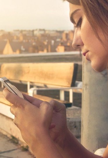 Αποσύρεται κινητό τηλέφωνο που πωλείται και στην Ελλάδα λόγω ακτινοβολίας