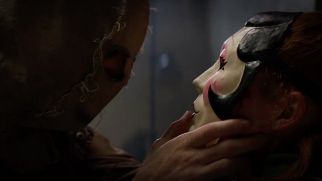 Η Madelaine Petsch επιστρέφει για την τελική αναμέτρηση με τους μασκοφόρους δολοφόνους στο The Strangers: Chapter 3 (trailer)