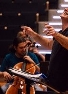 Αυτός ο Έλληνας ηθοποιός μπαίνει στο νέο κύκλο επεισοδίων του Maestro