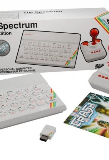 Ο ανανεωμένος ZX Spectrum αποκτά συλλεκτική λευκή έκδοση, εμπνευσμένη από τον Clive Sinclair (trailer)