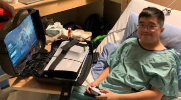 Fan του DOOM φεύγει από τη ζωή παίζοντας το game, οι developers κι ο John Romero τον αποχαιρετούν με συγκίνηση