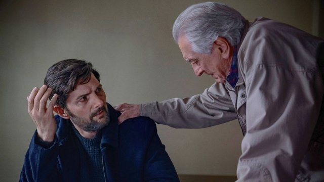 The Whisper Man – Καθηλωτικό θρίλερ του Netflix με Robert De Niro και Adam Scott (trailer)