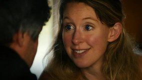 Ο Nathan Fielder συναντά την Elizabeth Holmes στο You Can See Everything της A24 (trailer)