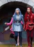 Η Red και η Chloe επιστρέφουν σε νέες περιπέτειες στο Descendants: Wicked Wonderland (trailer)