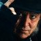 Ο Johnny Depp μεταμορφώνεται σε Scrooge στο σκοτεινό χριστουγεννιάτικο Ebenezer (trailer)