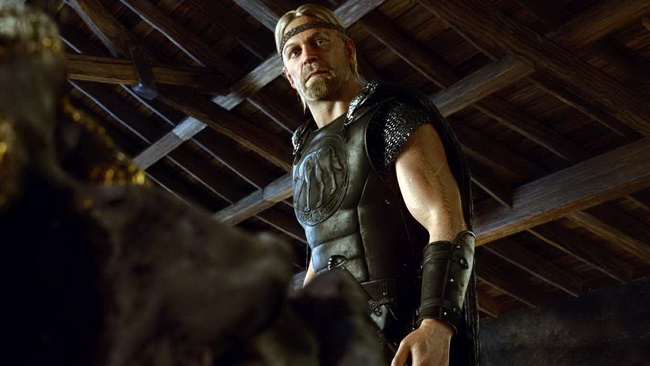 Beowulf -”He has a story to tell...”